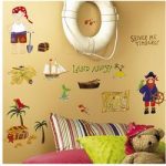 wallstickers-boern-pirat-roommates-rormk1195scs